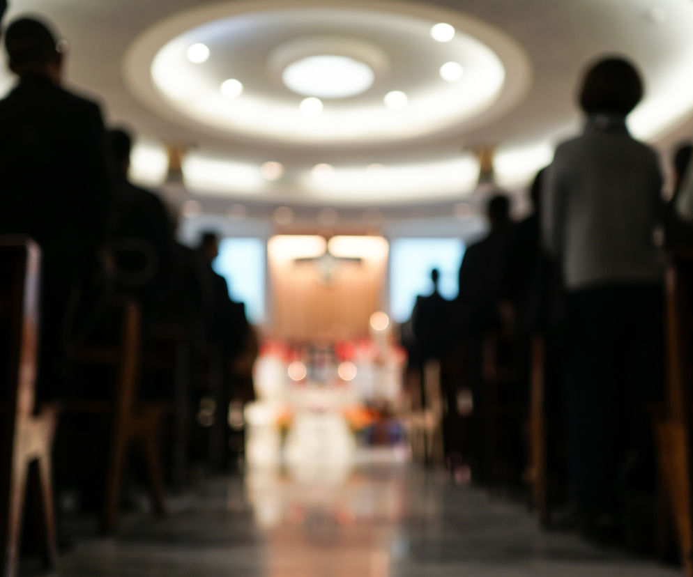 Zakaz śpiewania kolęd w kościele przez pandemię COVID-19. Nowe ustalenia 