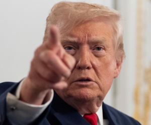 Ruszyły wnioski o „złote karty” Trumpa. Koszt? Minimum milion dolarów