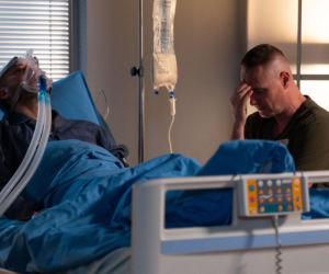 Na dobre i na złe odc. 980. Aleks/ Aleś (Paweł Małaszyński), Leszek (Sebastian Świerszcz)