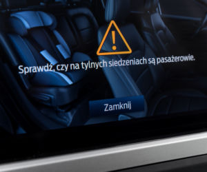 Ford Focus Sedan 1.0 EcoBoost 125 KM 6MT Connected