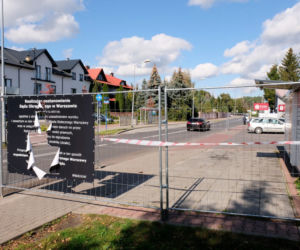 Wojna o chodnik w Wesołej