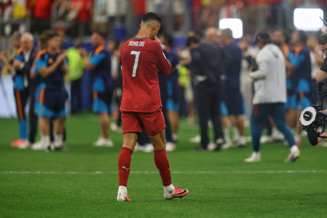 Cristiano Ronaldo CR&