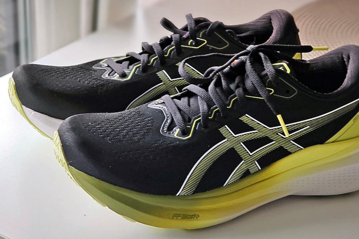 ASICS GEL-KAYANO 30