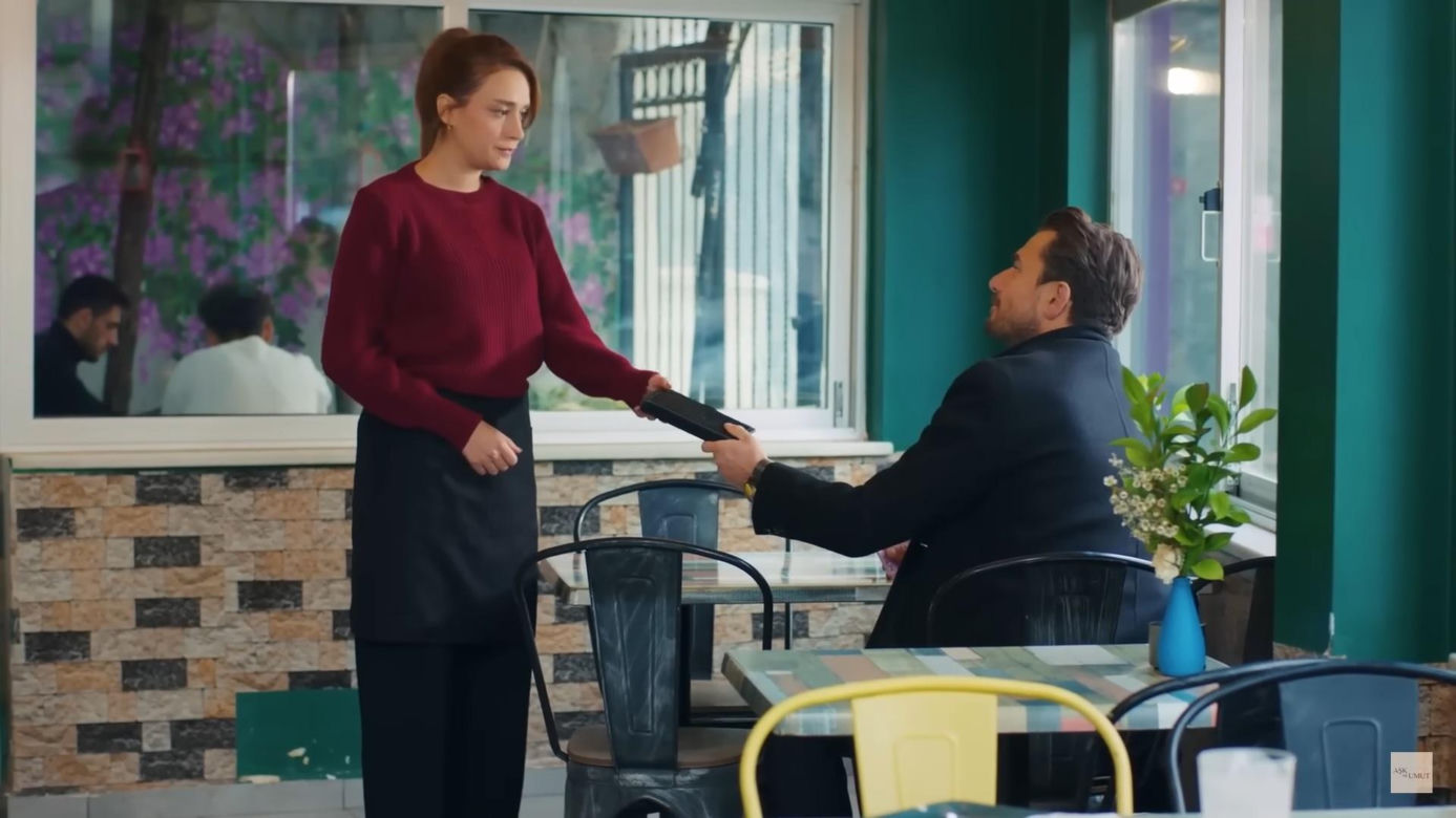 Miłość i nadzieja. Kuzey będzie błagał Elif o powrót do biura. Ona mu nie odpuści 