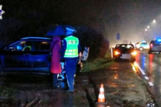 37-latek nie żyje. Kierowca przejechał mężczyznę i odjechał. Policja apeluje do świadków