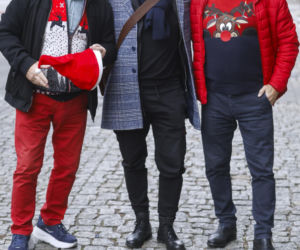 Sportowcy i aktorzy pod siedzibą TVN