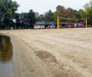 Plaża w Dąbiu otwarta po remoncie