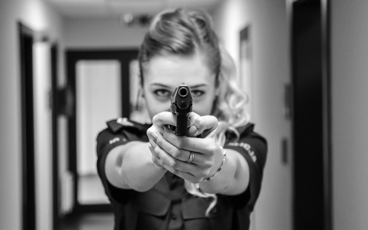 Te piękne i odważne kobiety służą w policji i dbają o bezpieczeństwo!