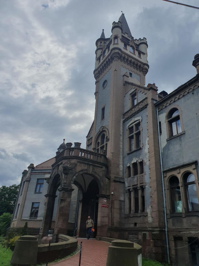 Porwał i zgwałcił dziewczynkę posiedzi 13 lat