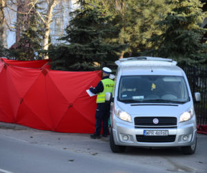 Zginęła 9-letnia dziewczynka, którą potrąciła karetka