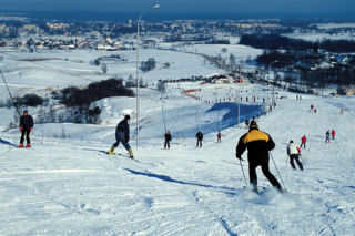 Ta miejscowość w woj. warmińsko-mazurskim najbardziej kojarzy się z zimą. Polski biegun zimna