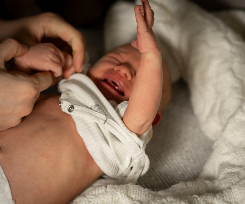 Dziecko budzi się w nocy z płaczem? Zwykła morfologia może nie pokazać prawdziwej przyczyny