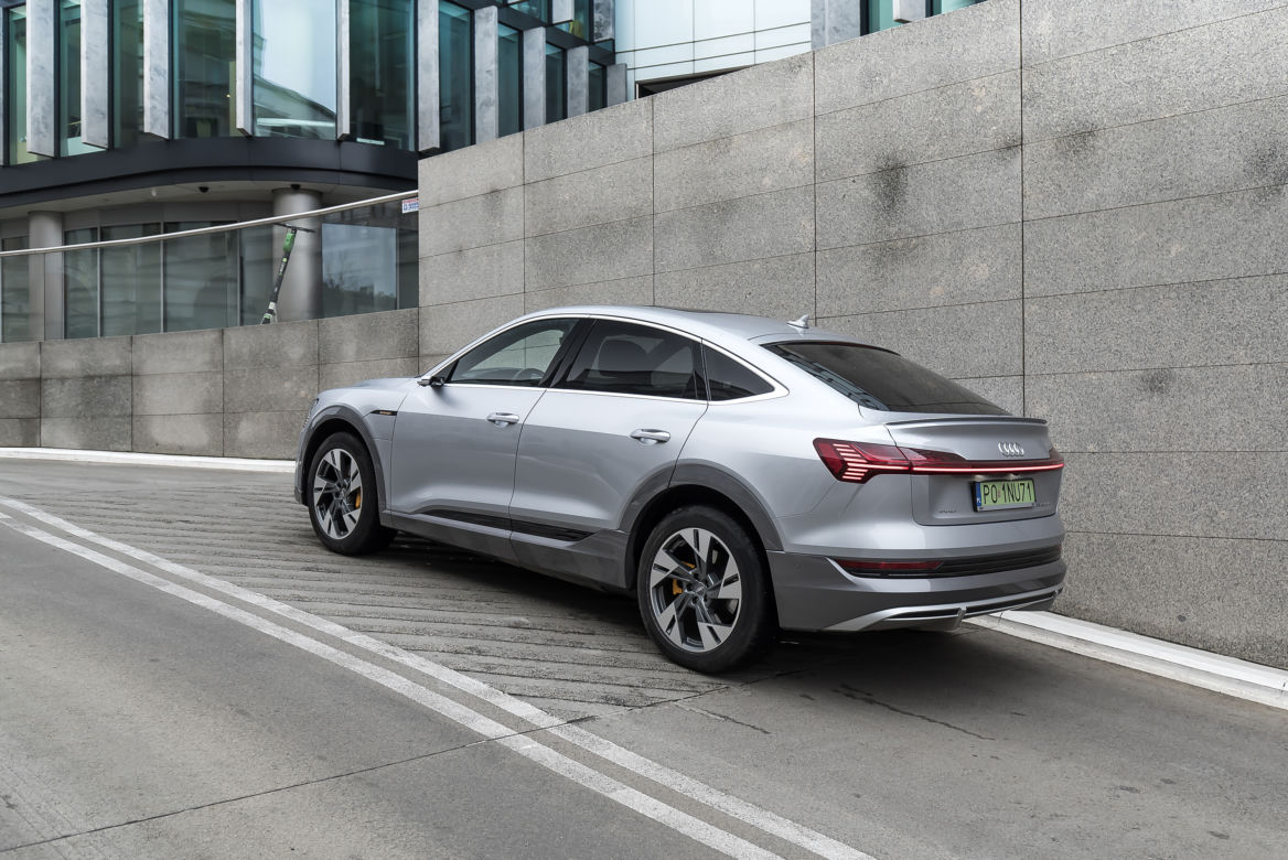 Audi e-tron Sportback S Line 55 quattro 