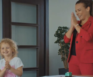 M jak miłość po wakacjach 2020. Magda (Anna Mucha), Pola (Hania Nowosielska) - córka Kamila