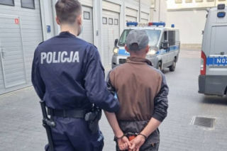 Gdańsk. Pijany kierowca jechał slalomem przed radiowozem