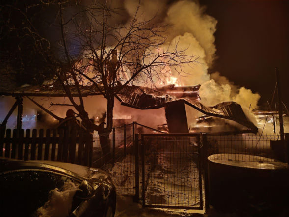 Dwie osoby nie żyją. To prawdopodobnie matka i jej 11-letni syn