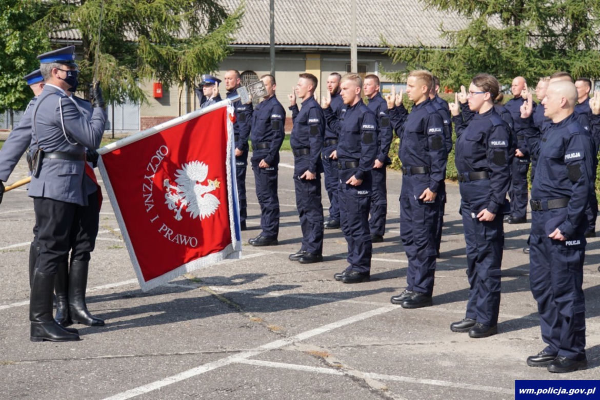 Nowi policjanci na Warmii i Mazurach
