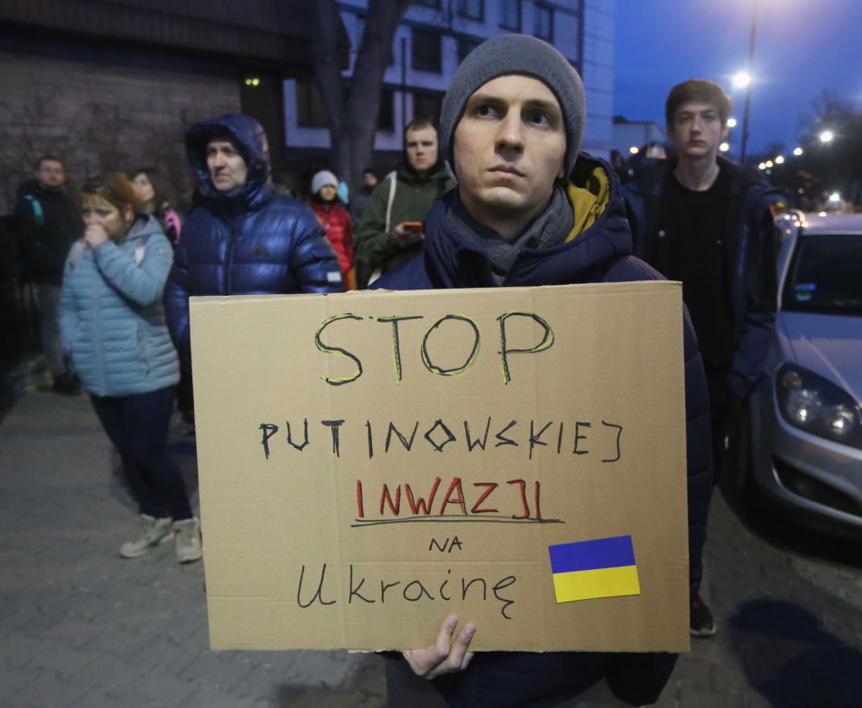 "Kijów-Warszawa jedna sprawa". Kolejny protest pod ambasadą Rosji