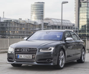 Audi S8 D4
