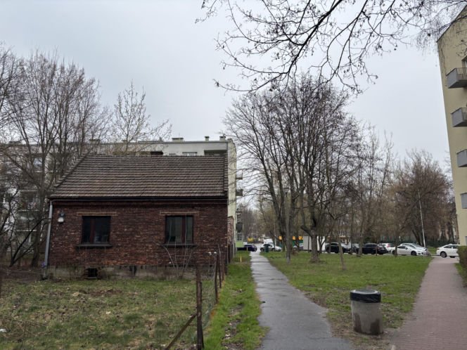 Dom na Osiedlu Kolorowym 37 w Krakowie