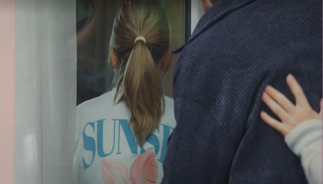 M jak miłość odc. 1893. Lenka (Olga Cybińska), Misiek (Aleksander Bożyk), Grzesiek (Borys Wiciński)