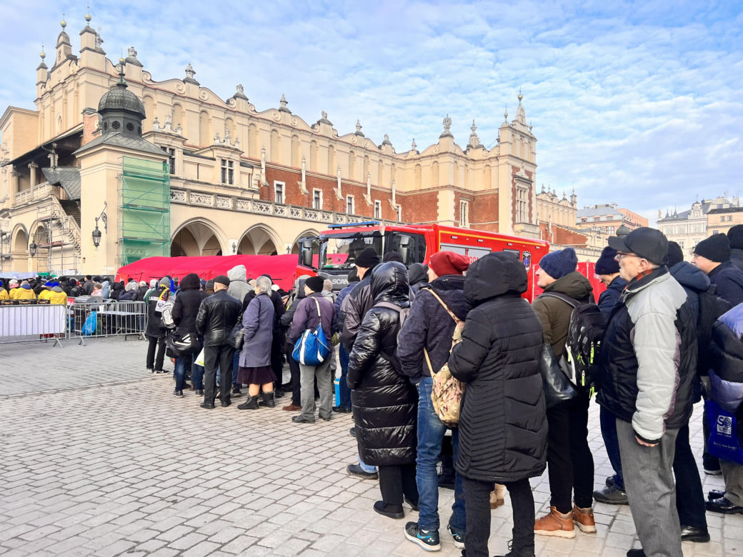 XXVII Wiglia dla Osób Bezdomnych i Potrzebujących Jana Kościuszko ponownie na Rynku Głównym w Krakowie 