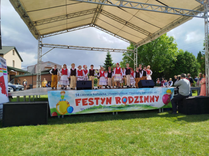 Festyn Rodzinny młodzieży z KSM w Siedlcach 2026 przyciągnął tłumy