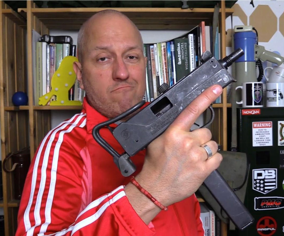 Pistolet maszynowy INGRAM MAC 11