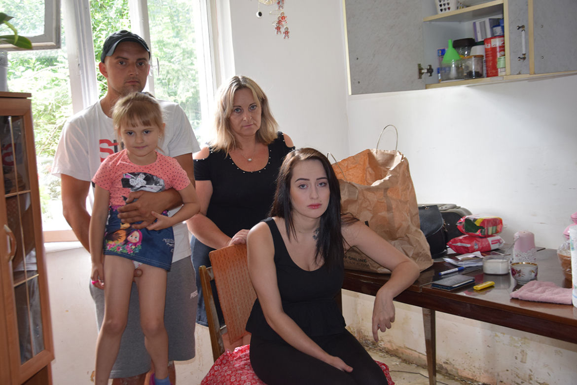 Mam rodzić, a woda zabrała nam dom
