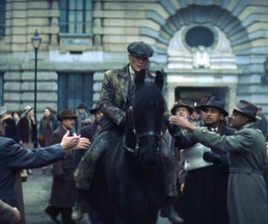 Peaky Blinders: Nieśmiertelny - jest już pierwszy zwiastun produkcji! Kiedy powrót Tommy'ego Shelby'ego?