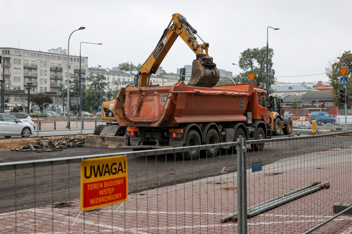 Kumulacja miejskich remontów. Tramwajarze paraliżują Warszawę 