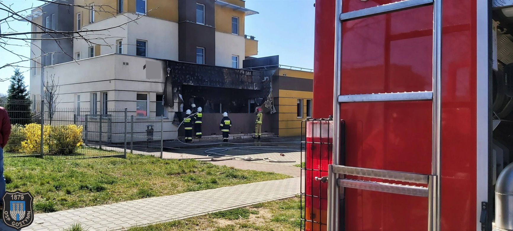 Pożar mieszkania w Gostyninie! Większemu nieszczęściu zapobiegli strażacy! [ZDJĘCIA]