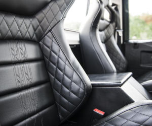 Kahn Design Land Rover Defender Pick Up