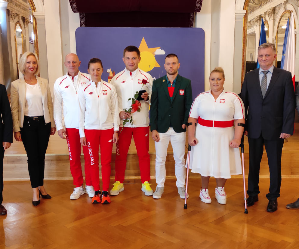 Spotkanie z tarnowskimi paraolimpijczykami w Sali Lustrzanej