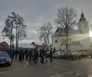 Pogrzeb nastolatków z Nowej Białej. Zginęli tragicznie w Sylwestra