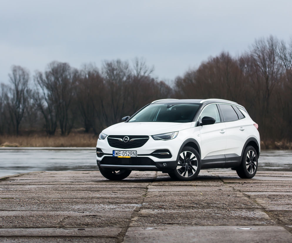 Opel Grandland X 1.2 Turbo 130 KM M6 Elite