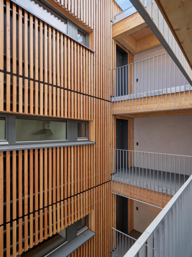 Drewniana mieszkaniówka w czeskim Zdarze