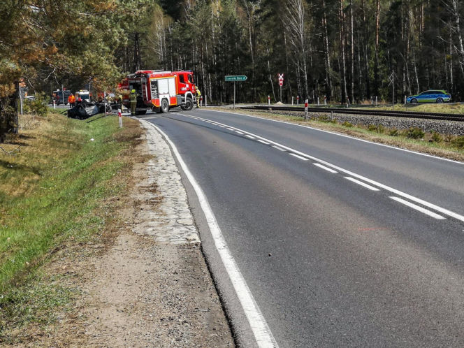 Tragiczny finał ucieczki przed policją. Auta stanęły w ogniu, zginęły dwie osoby