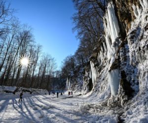 Na Podkarpaciu znów pojawiły się lodospady. Są określane cudem natury