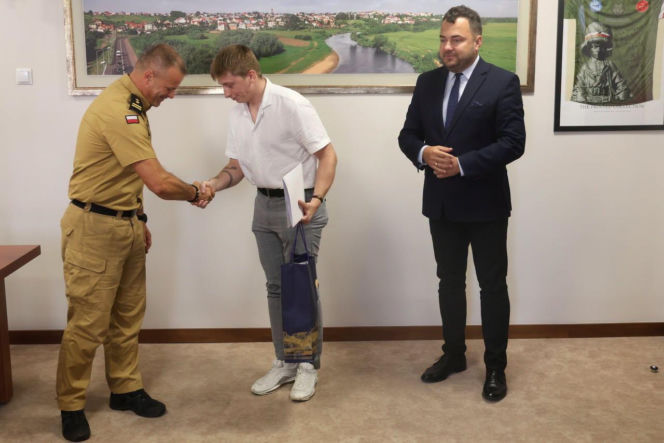 Bohaterowie z Łomży ocalili 4-latkę. "Byliśmy po prostu w odpowiednim miejscu"