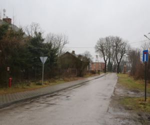 Makabra w Rozniszewie. Mąż zabił żonę i ranił syna	