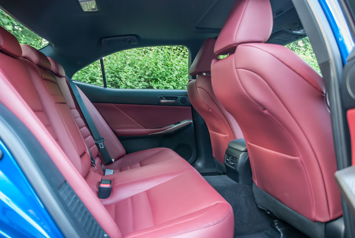 Lexus IS300h F SPORT