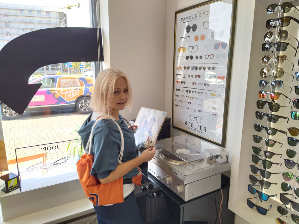 Eska Summer City w salonie optycznym New Optica