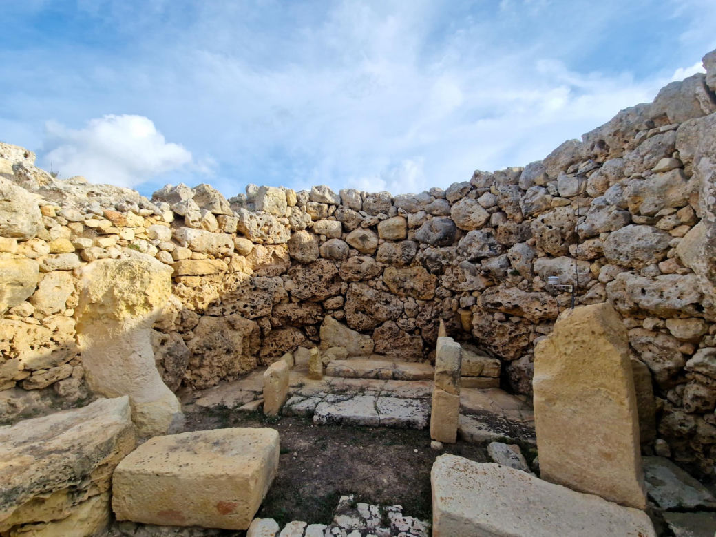 Prastare cuda wyspy Gozo. Kompleks świątyń Ġgantija i jego nierozwiązane tajemnice