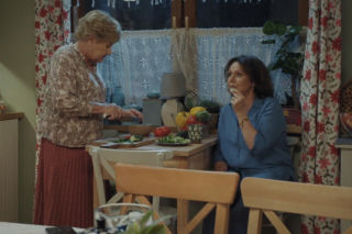 M jak miłość, odcinek 1902. Marysia (Małgorzata Pieńkowska), Barbara (Teresa Lipowska)