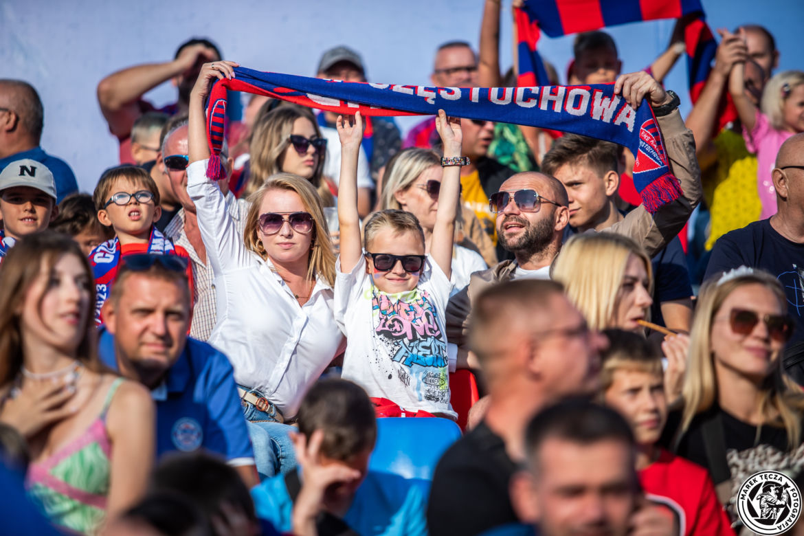 Kibice podczas meczu Raków Częstochowa - Jagiellonia Białystok 