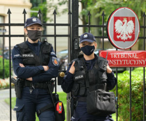 Trybunał konstytucyjny podzielił Polskę