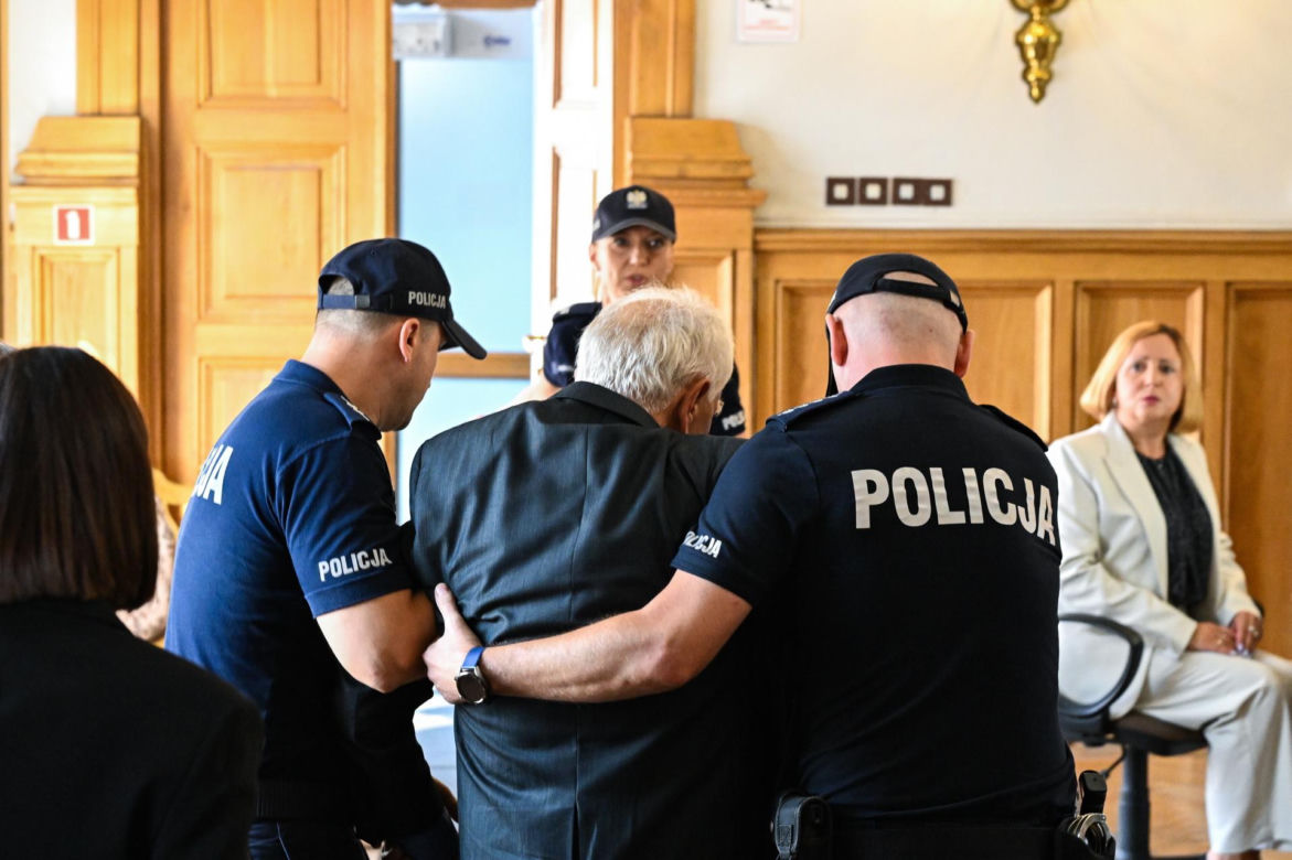 Ojciec Iwony Cygan zasłabł, gdy usłyszał decyzję sądu. Tak zareagował na wyrok w sprawie zabójstwa córki