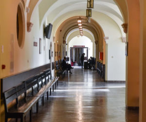 Prawnik skazany za przemycanie do więzienia grypsów dla gangsterów