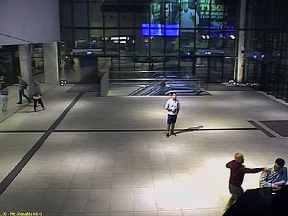 Katowice: Brutalny atak młotkiem. Mężczyzna złamał nos Egipcjaninowi